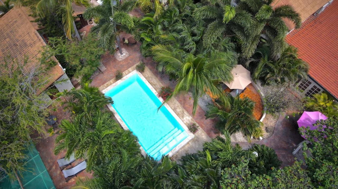 Wonders Boutique Hotel Ораньєстад Екстер'єр фото